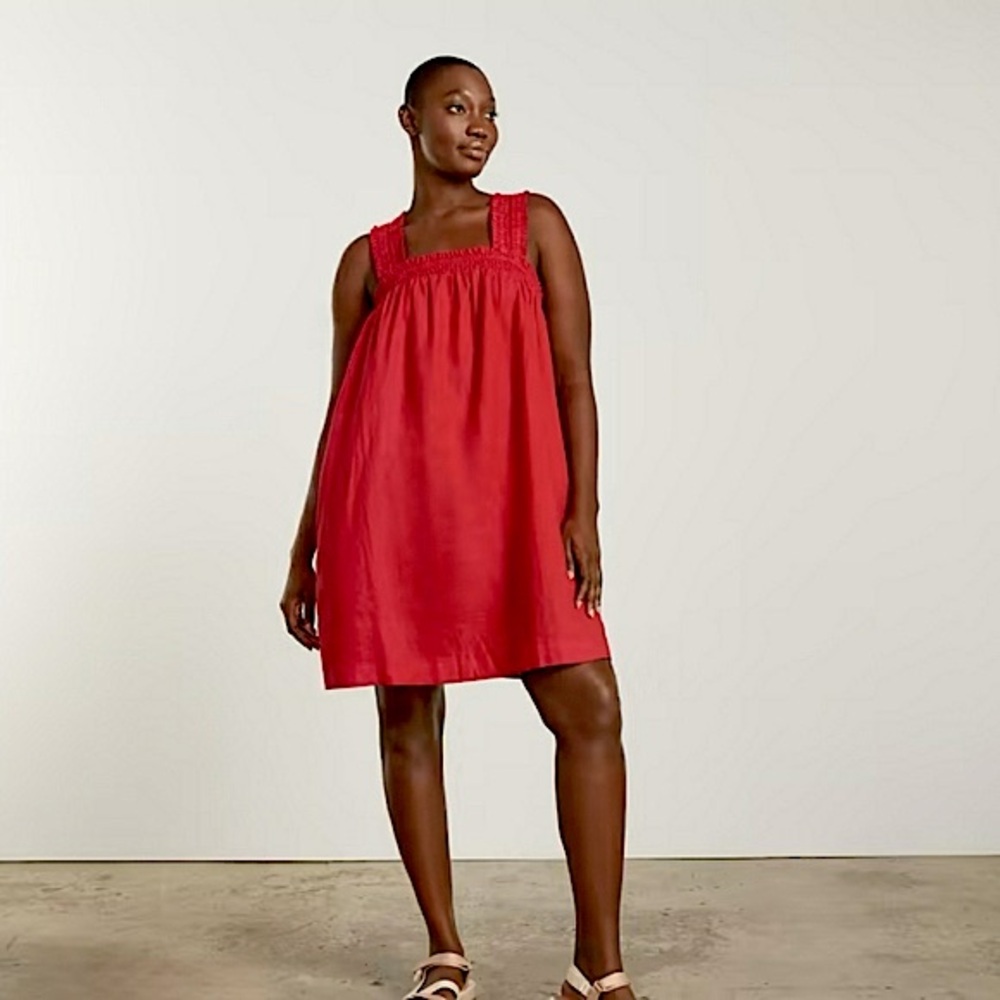 Everlane Smocked Linen Dress NWT Size Large